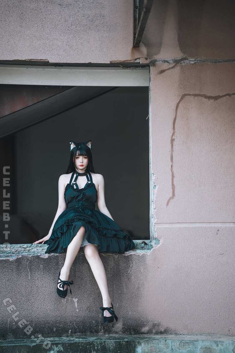 Raku_66 nude photo 7