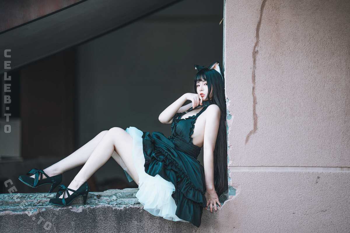 Raku_66 nude photo 8
