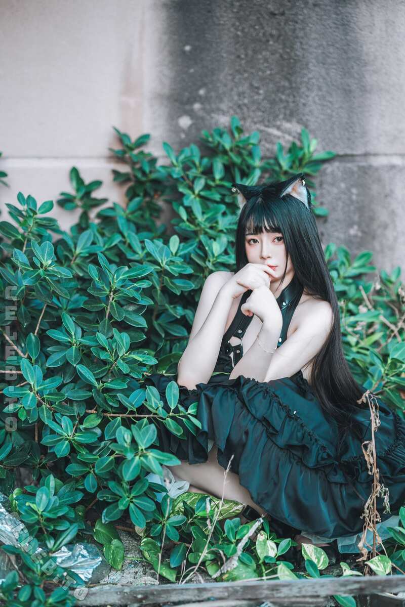 Raku_66 nude photo 11