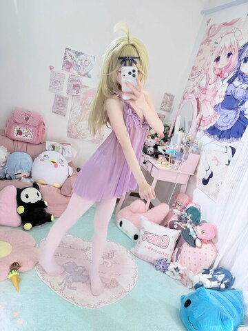ran 3 nude photo 1
