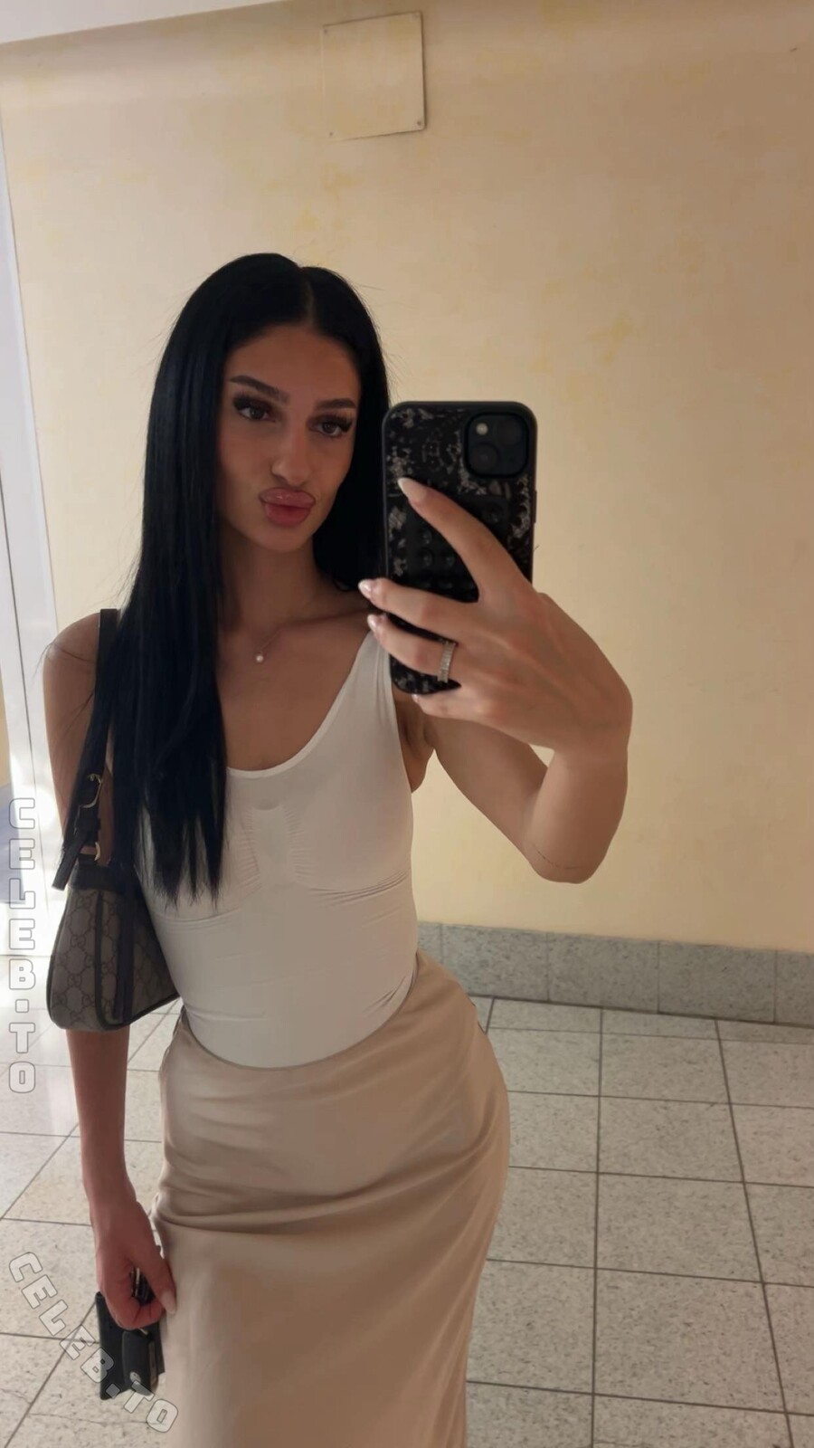 Ranyamhd nude photo 4
