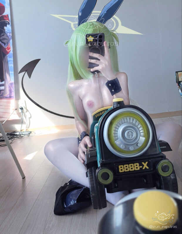 rapulras nude photo 14