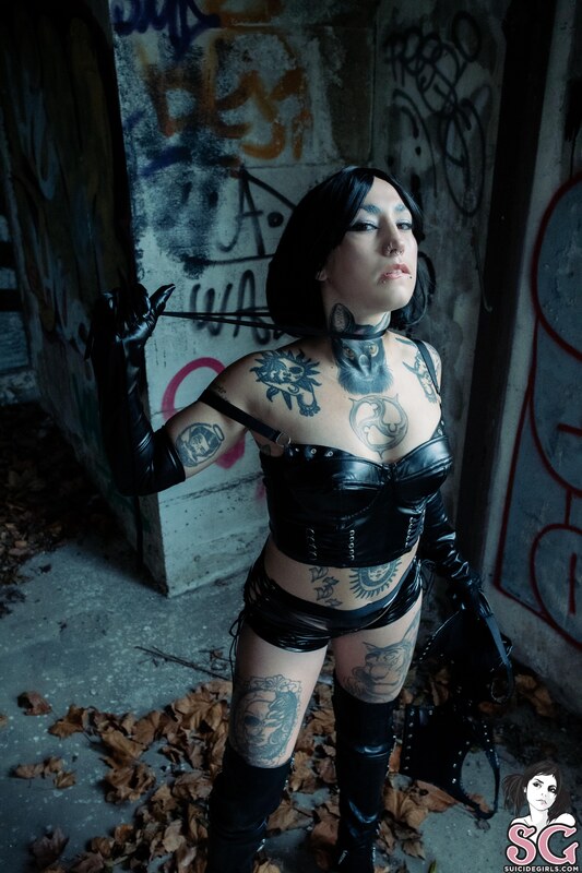 Ravenxaquarius nude photo 4