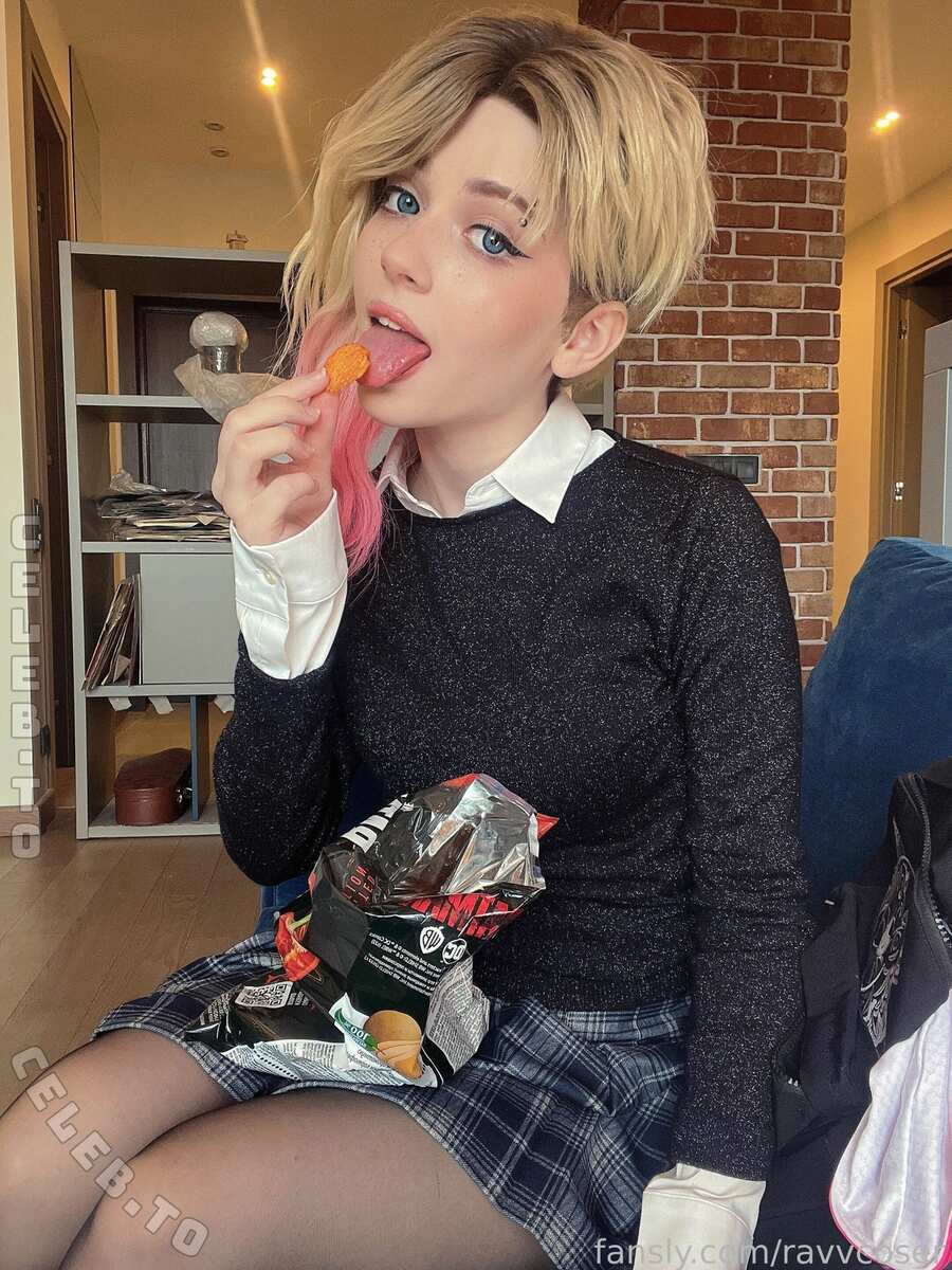 ravvcorn413 nude photo 20