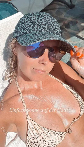 realangi0 nude photo 5