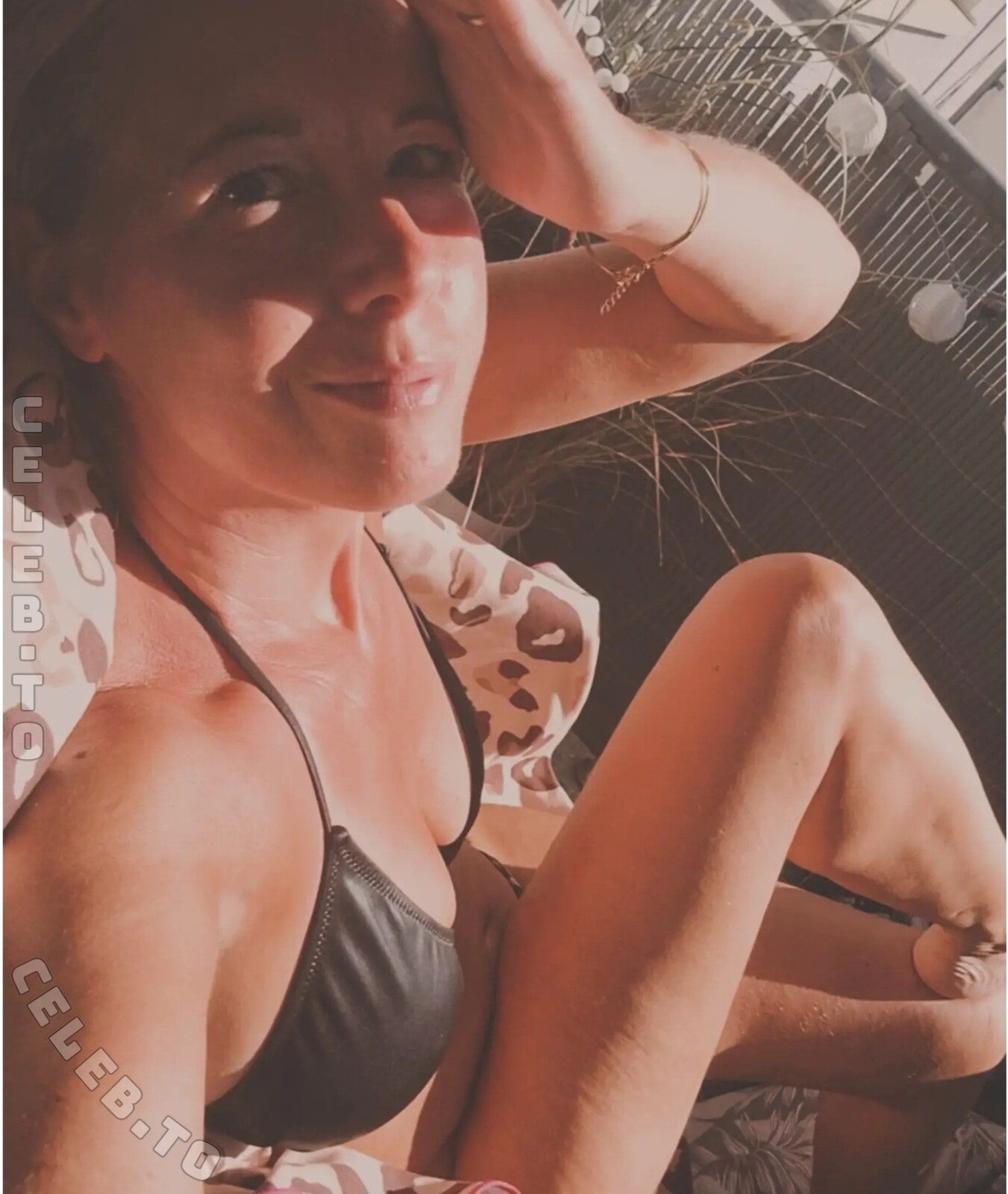 realangi0 nude photo 2