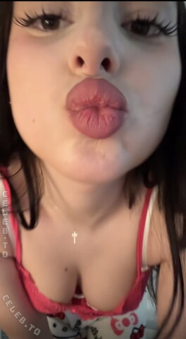 reallizsa nude photo 4