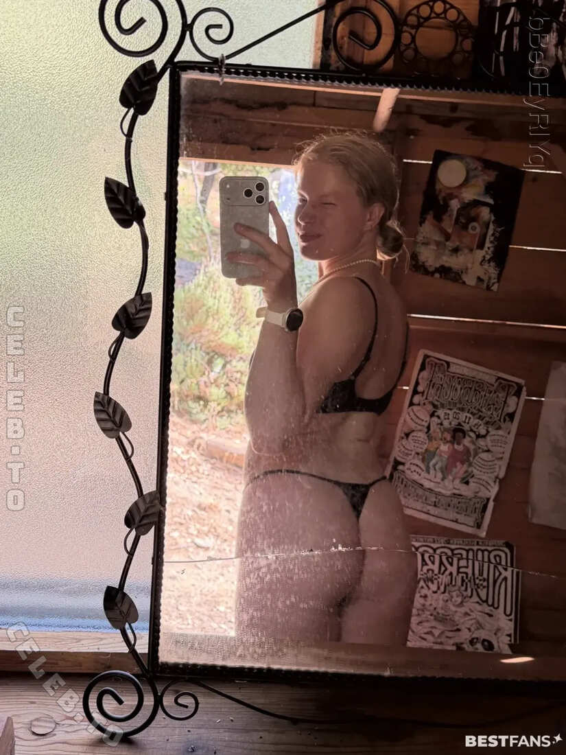 Realpaula2006 nude photo 2