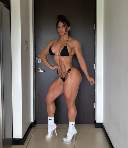 Rebeca Roman nude photo 25