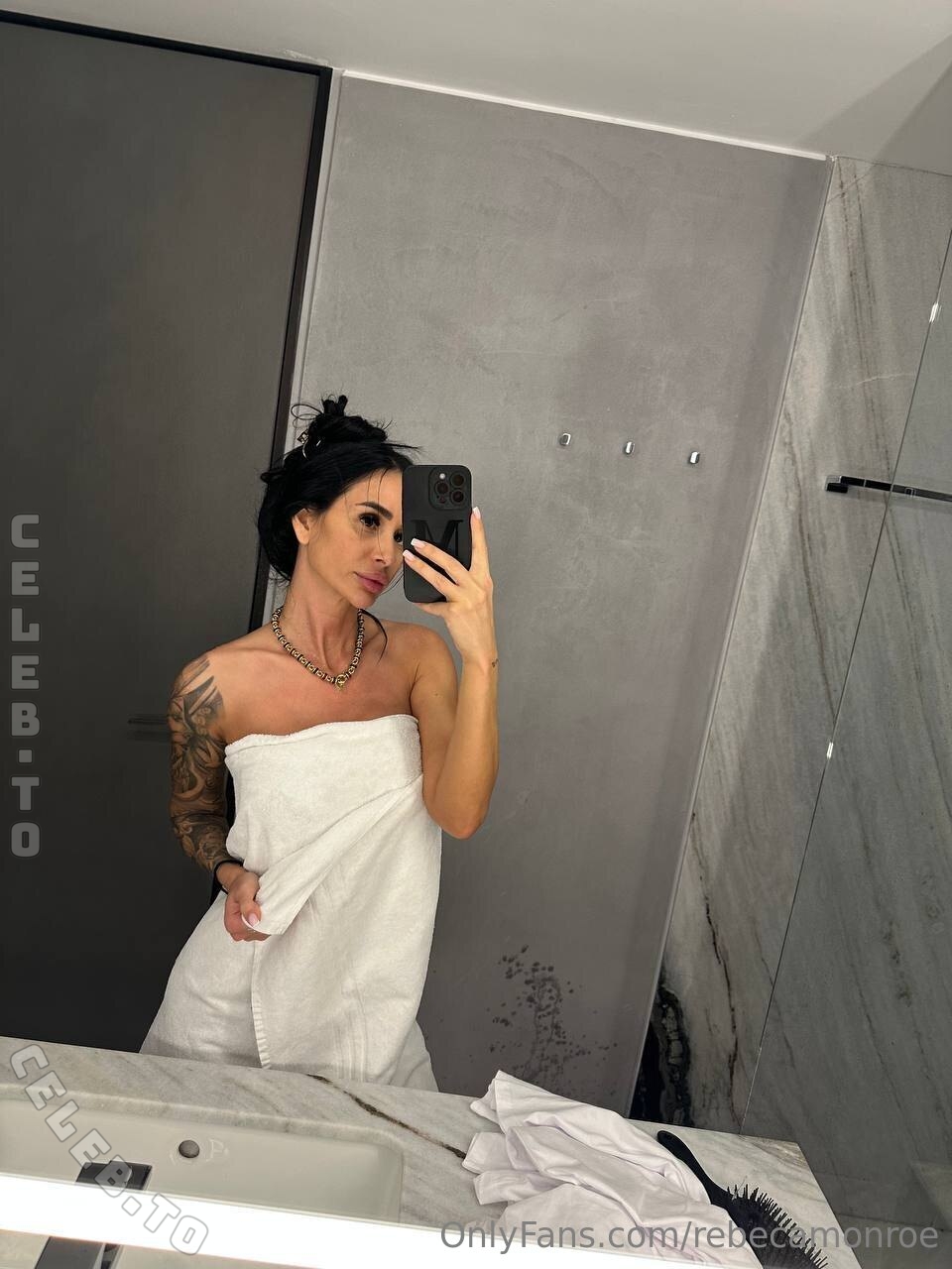 rebecamonroe nude photo 1