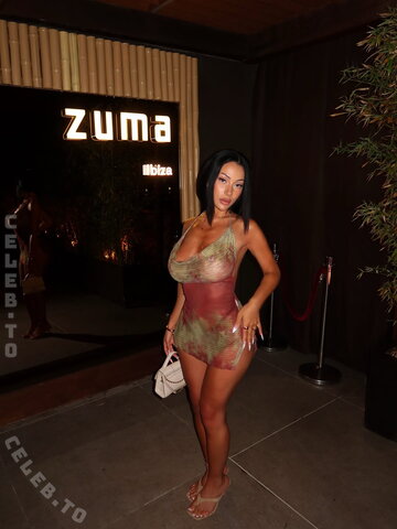 Reealmina Hot (2 photos)