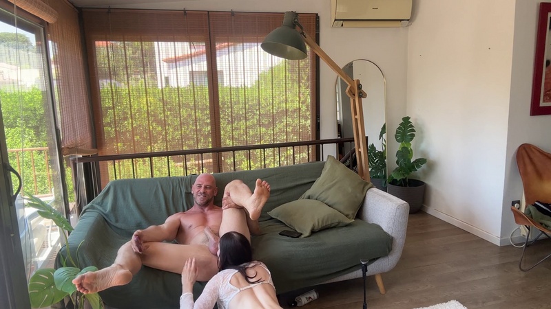 Reislin nude photo 3