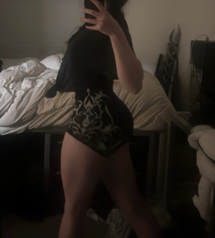 Reiunny nude photo 21