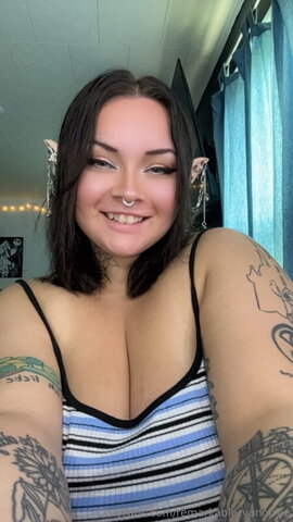 remarkableryann nude photo 30