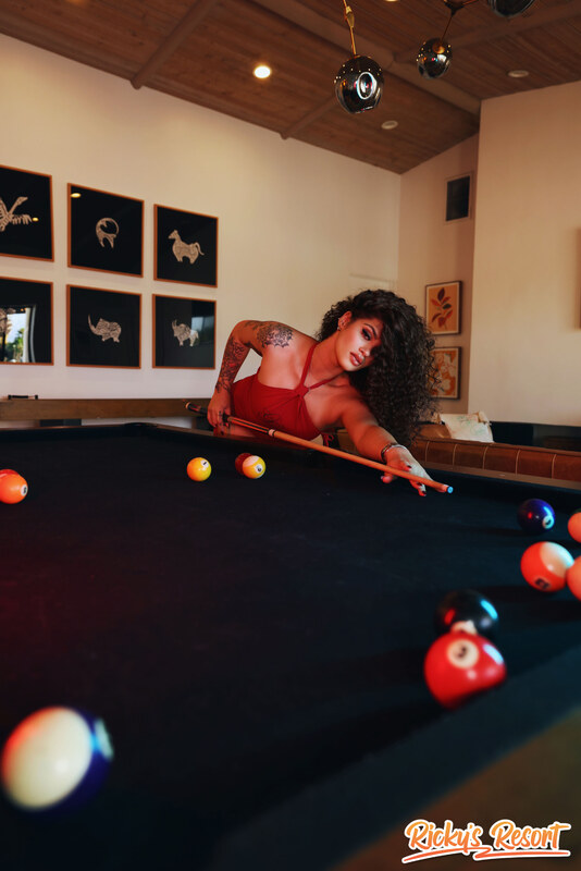 Remy Woods nude photo 10
