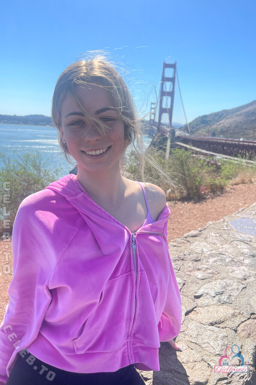 Renee Rose nude photo 1