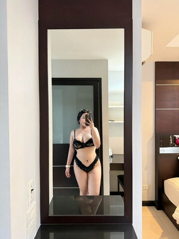 Request : Umikoumii Sexy (2 photos)