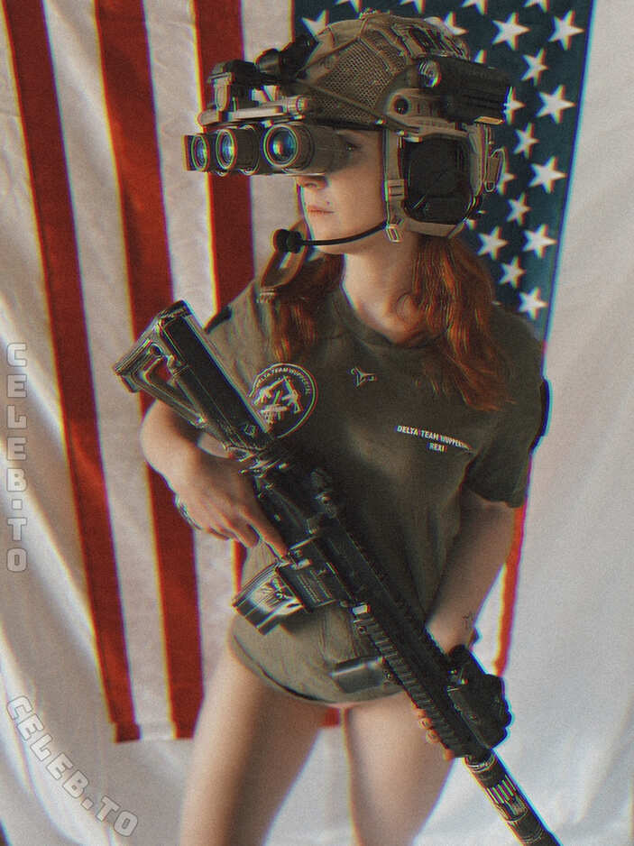 RexiShoot nude photo 4