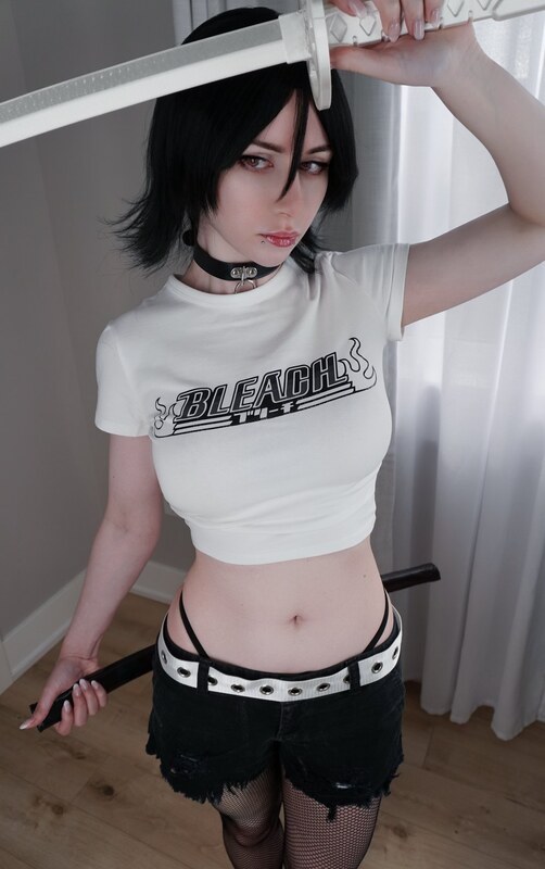 reyawren nude photo 1