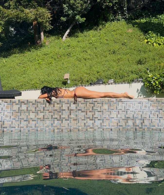 Rhea Raj nude photo 2