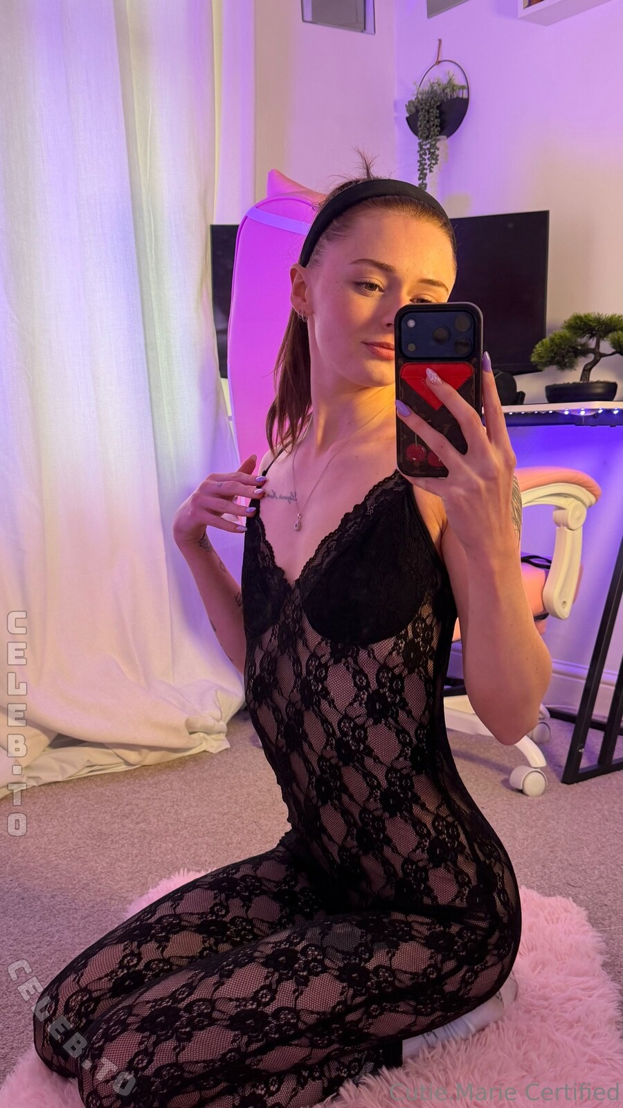 Rhian Marie nude photo 6
