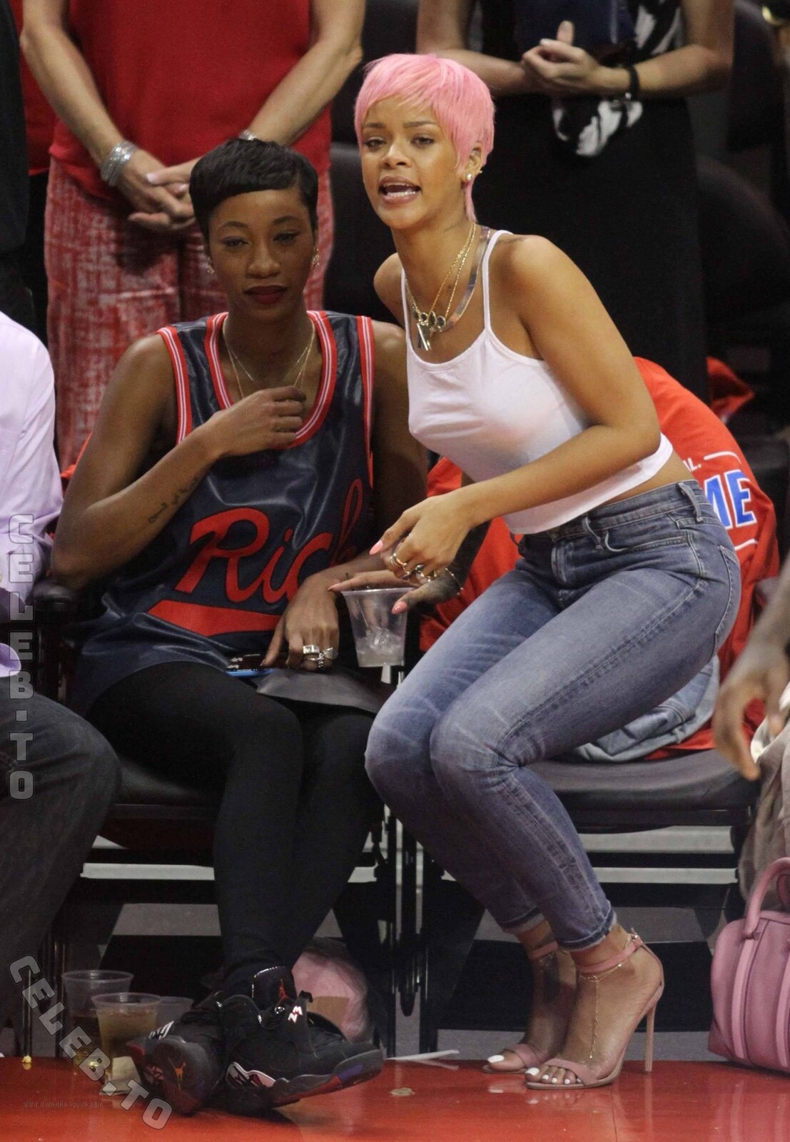 Rihanna nude photo 7