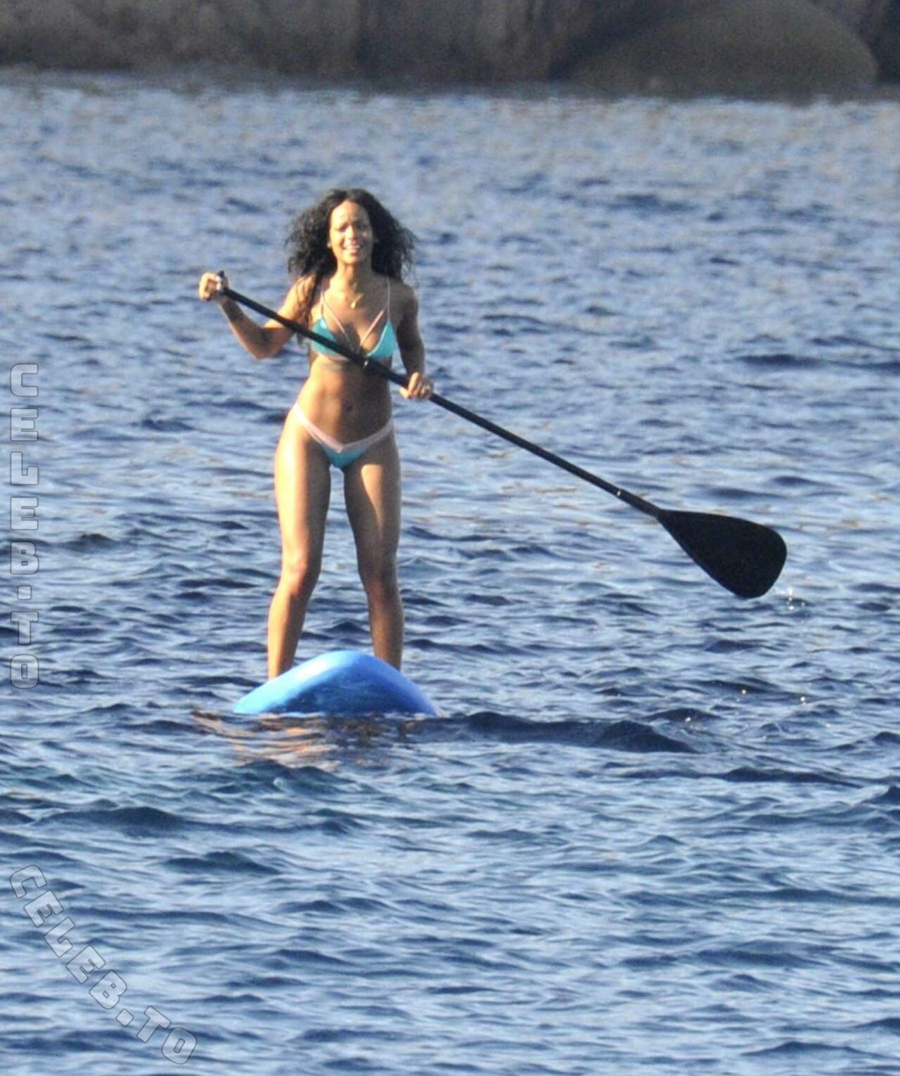 Rihanna nude photo 13
