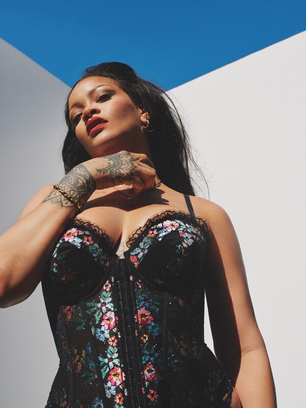 Rihanna nude photo 4