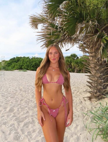 Riley Becca New (4 photos)