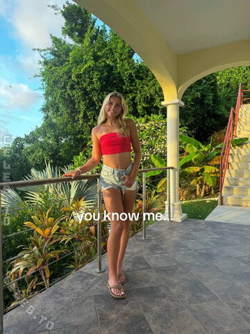 Riley Bilger New (8 photos)