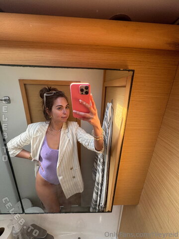 Riley Reid nude photo 449