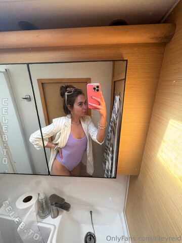 Riley Reid nude photo 453