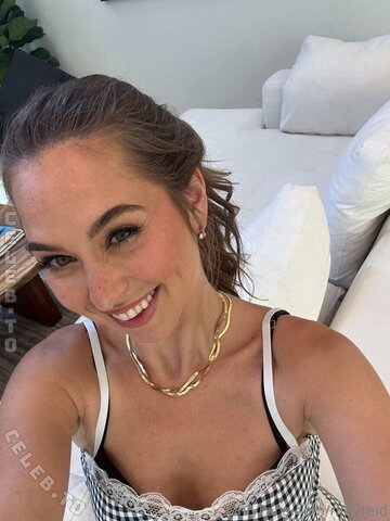 Riley Reid nude photo 190