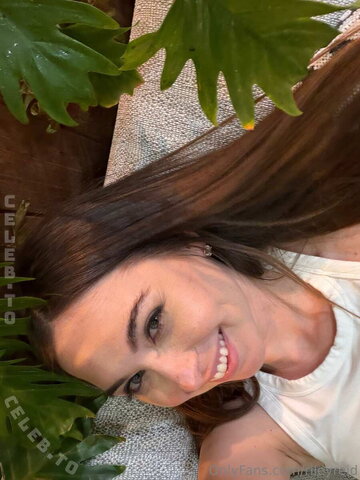 Riley Reid nude photo 461