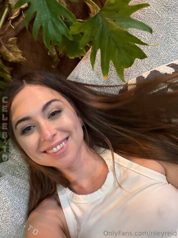 Riley Reid nude photo 462