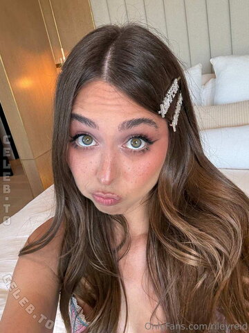 Riley Reid nude photo 256