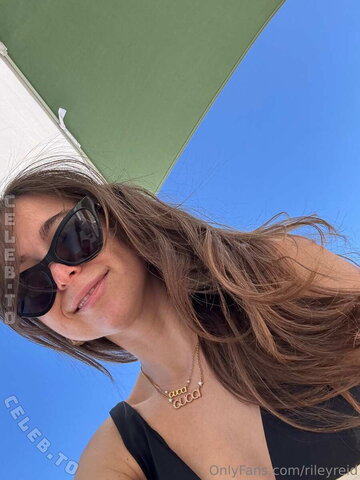 Riley Reid nude photo 70