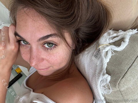 Riley Reid nude photo 47