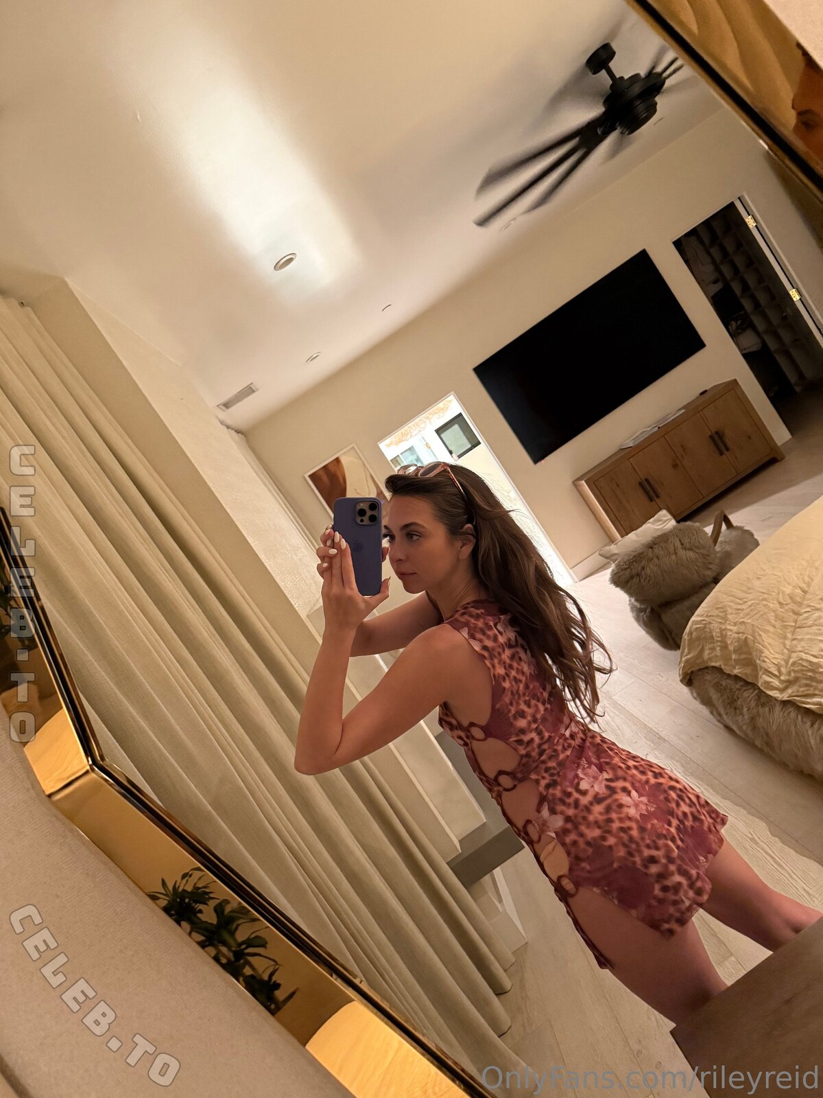 Riley Reid nude photo 5