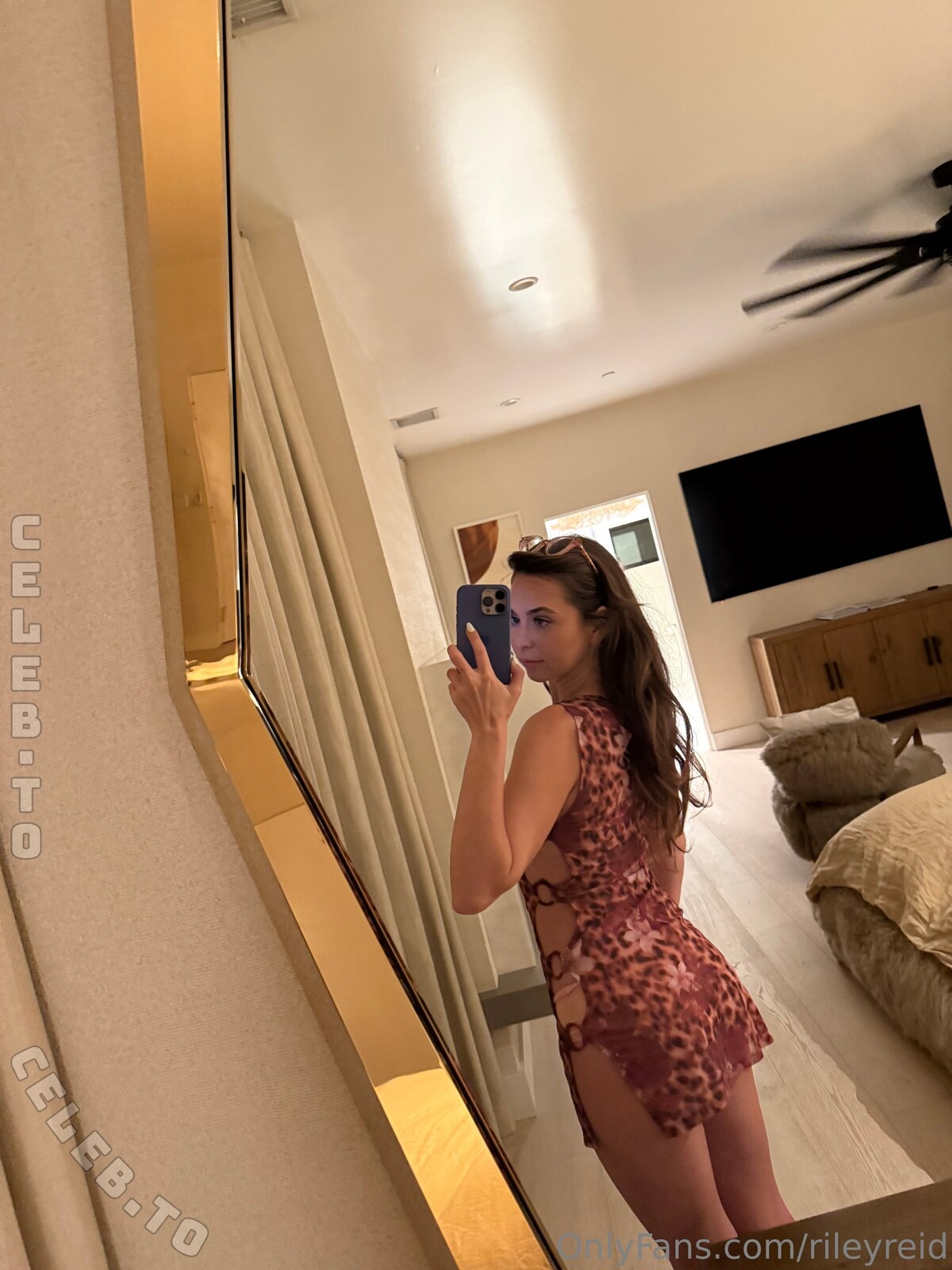 Riley Reid nude photo 7