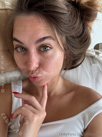 Riley Reid photo 2