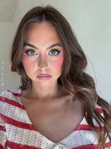 Riley Reid nude photo 47