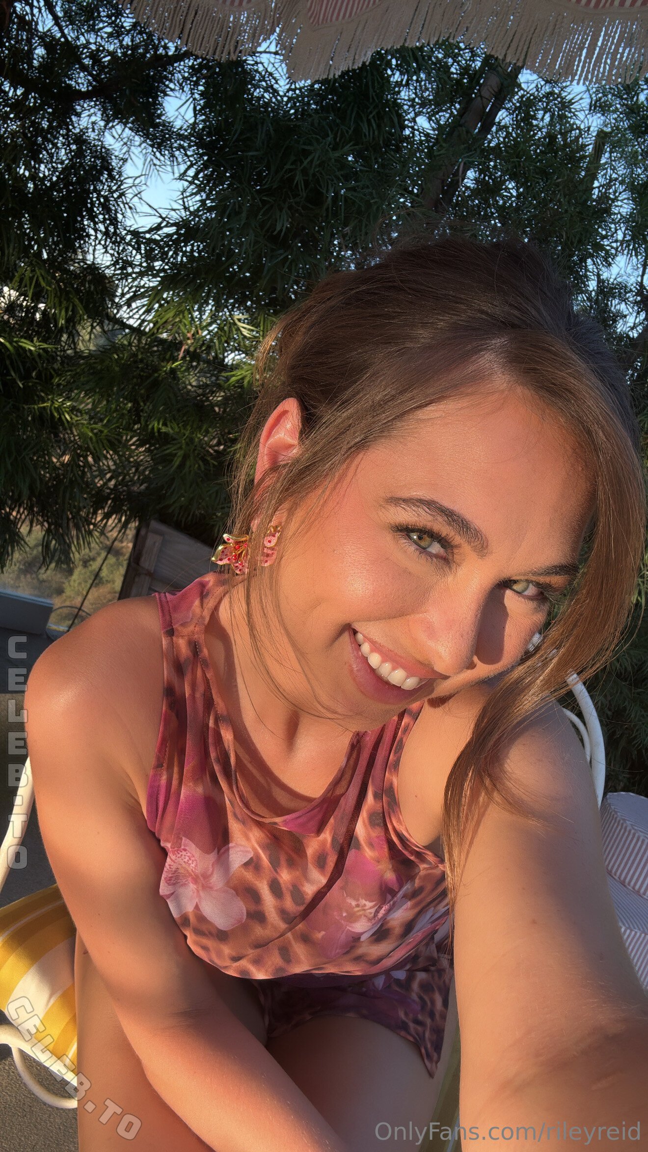 Riley Reid nude photo 1