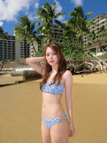 Rio Uchida nude photo 2