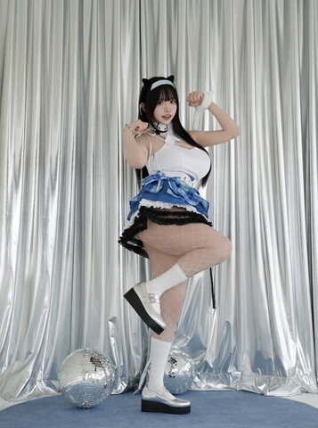 Riribebe123 nude photo 18