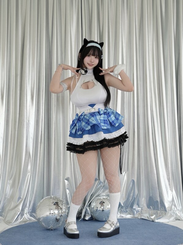 Riribebe123 nude photo 4