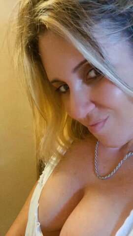 Rita Alves nude photo 2