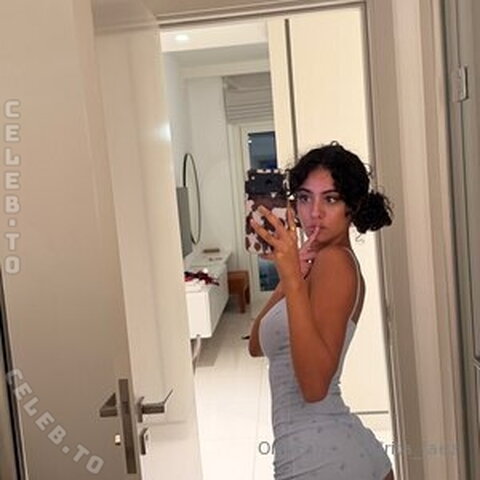 Rita Faez nude photo 44