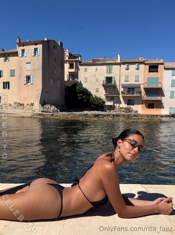 Rita Faez nude photo 16