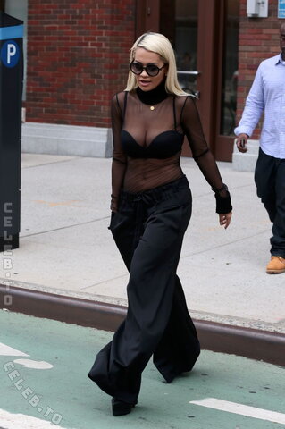 Rita Ora nude photo 60